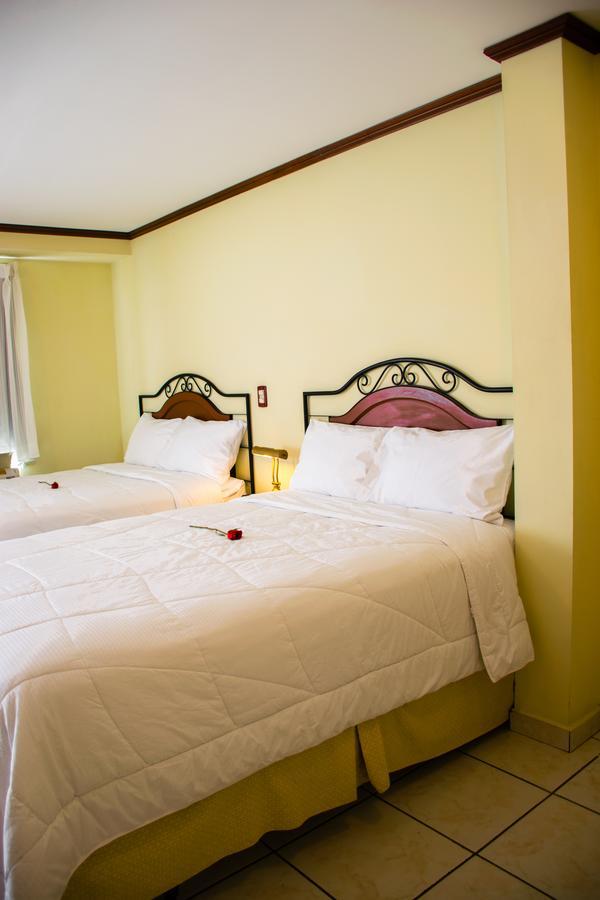 Hotel Gardenia Inn San Salvador Exterior foto