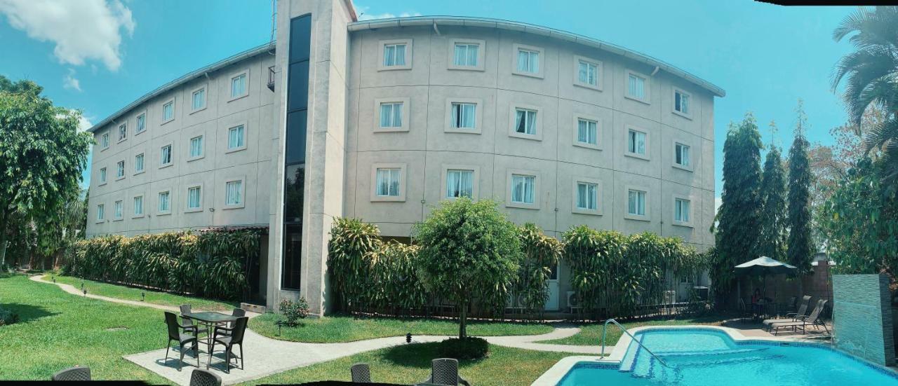 Hotel Gardenia Inn San Salvador Exterior foto